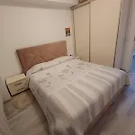 Favorite Apartmet *