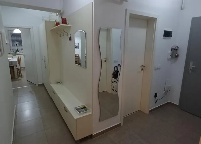 Favorite Apartmet Apartment *